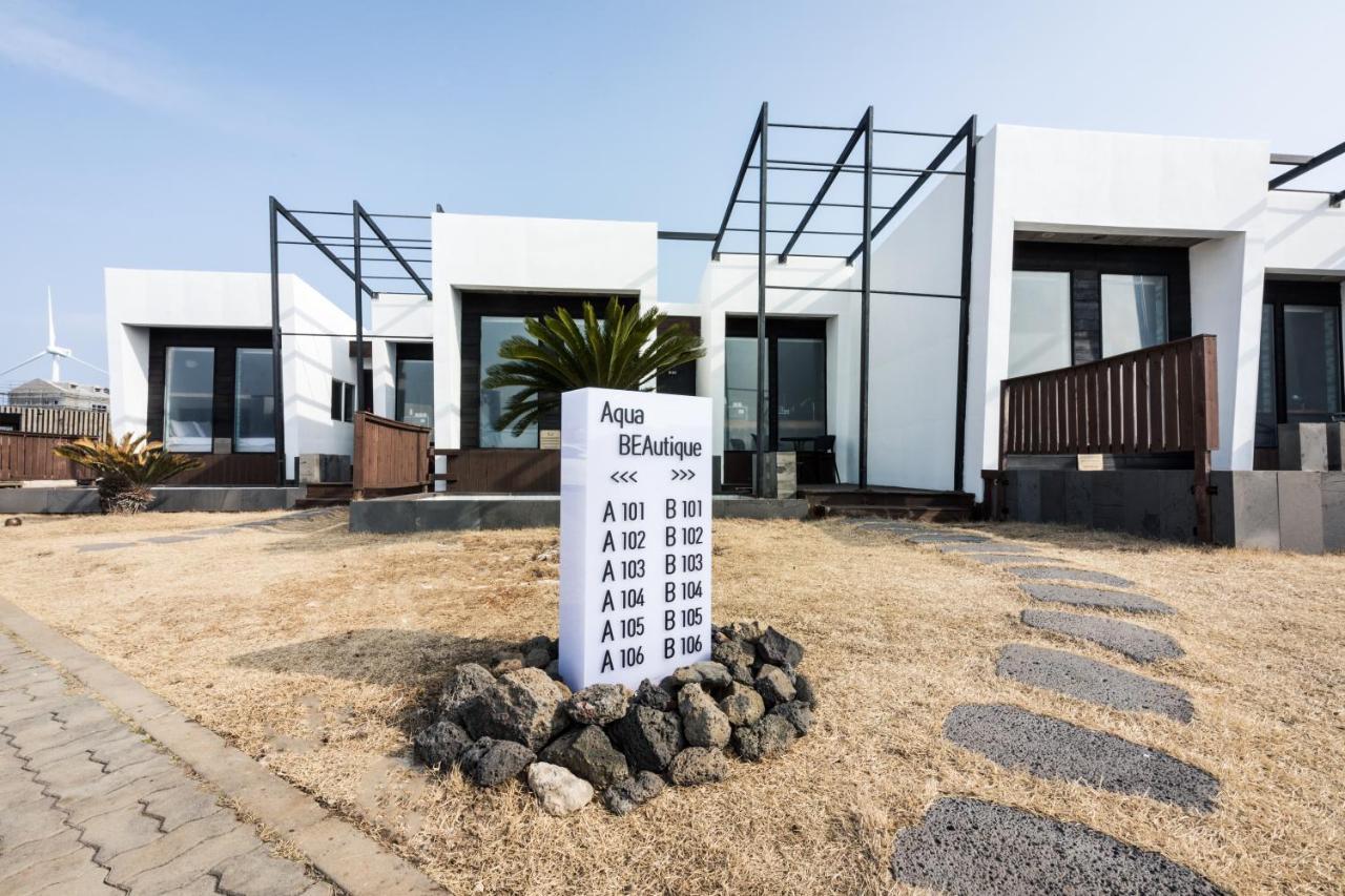 Holiday home Aqua Beautique Poolvilla