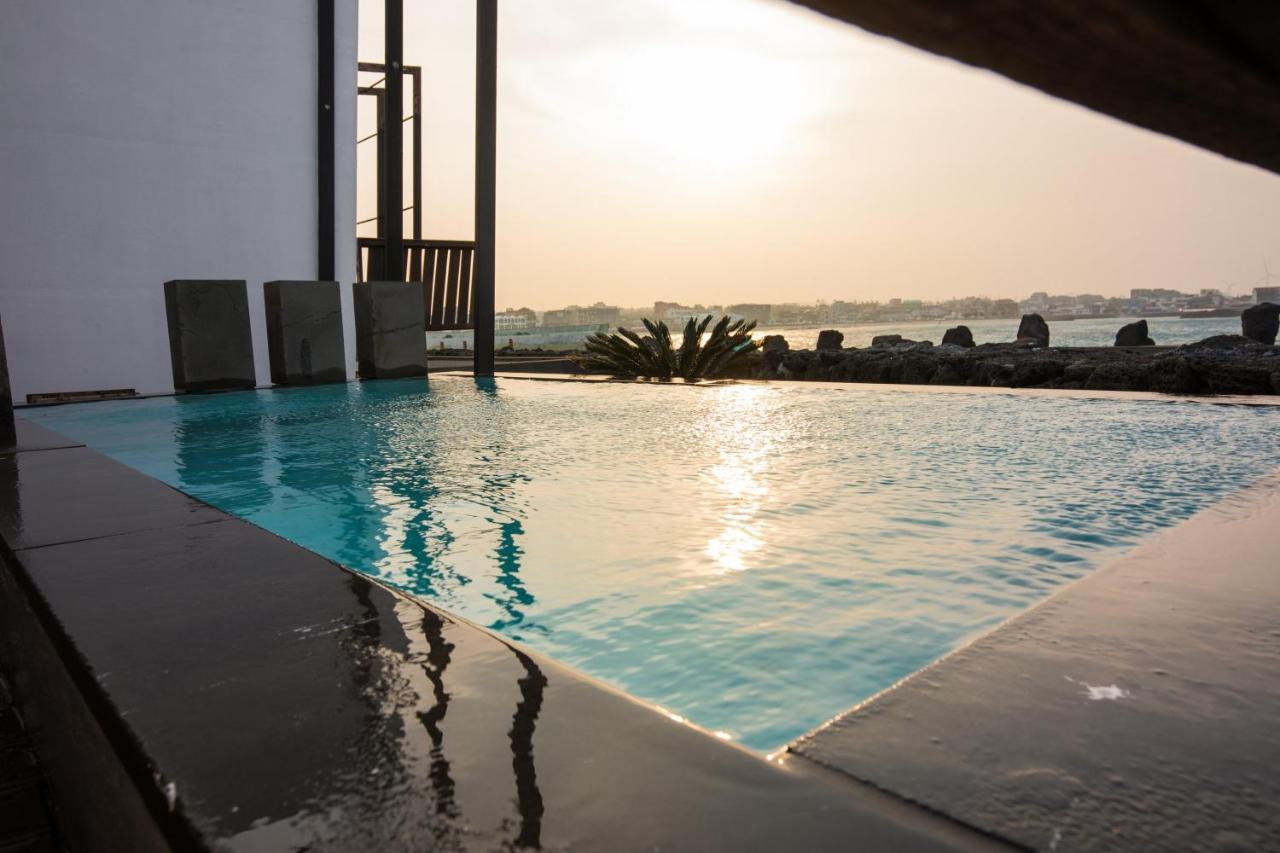 Holiday home Aqua Beautique Poolvilla *