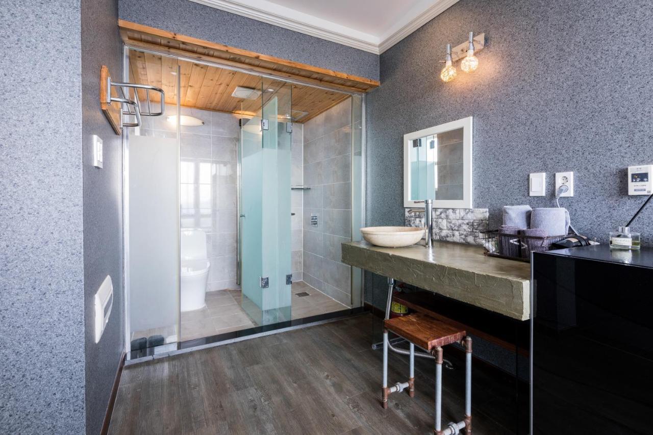 Holiday home Aqua Beautique Poolvilla Jeju