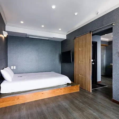 Aqua Beautique Poolvilla Jeju Exterior photo